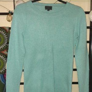 size small cashmere J Crew crew neck